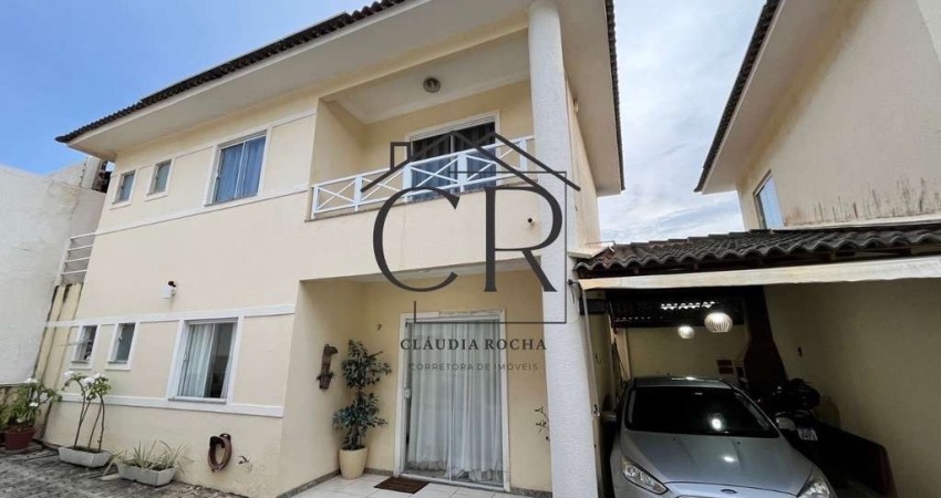 Excelente casa duplex, nascente total em Stella Maris, a 100 metros da praia!