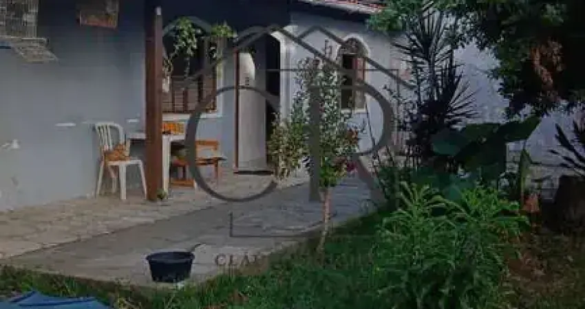 Excelente imóvel em Ipitanga com 3/4 sendo uma suíte!
