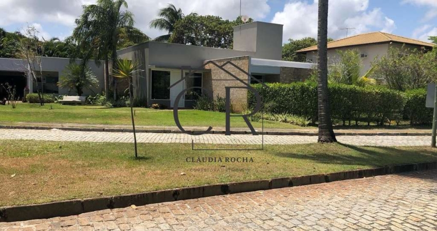 Oportunidade de ouro! Belíssima casa em condomínio fechado com toda infraestrutura de lazer!