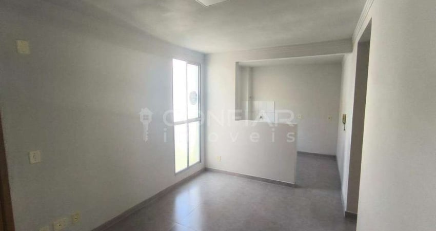 Apartamento de 2 quartos para Locação no bairro Floresta por R$1.300,00