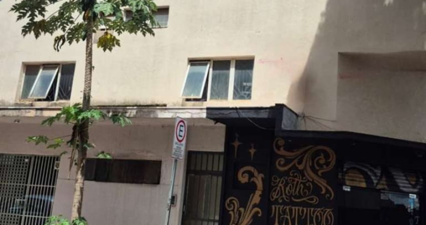LOCAÇÃO | Apartamento, com 3 dormitórios em Zona 03, Maringá