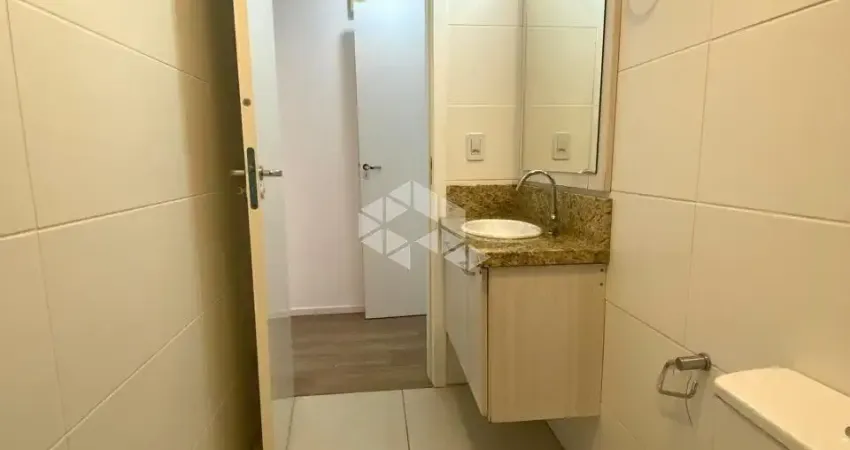 Amplo e bem localizado, este excelente apartamento de 2 dormitórios, sendo 1 suíte, conta com 103 m² de área total e oferece conforto e praticidade em cada detalhe.