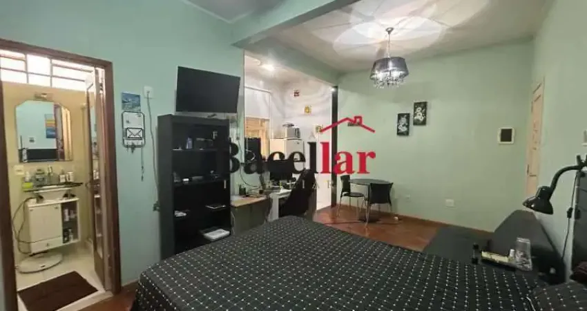 Loft com 1 quarto à venda na Rua Maestro Francisco Braga, Copacabana, Rio de Janeiro