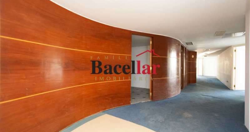 Sala comercial para alugar na Praça Pio X, Centro, Rio de Janeiro
