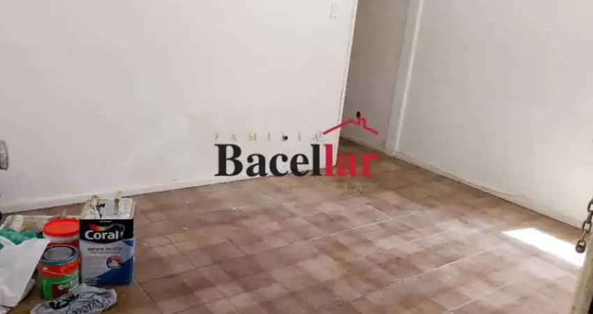 Apartamento com 1 quarto para alugar na Rua Visconde de Figueiredo, Tijuca, Rio de Janeiro