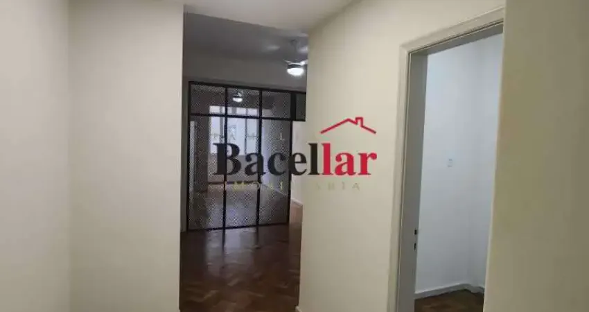 Kitnet / Stúdio à venda na Avenida Nossa Senhora de Copacabana, Copacabana, Rio de Janeiro