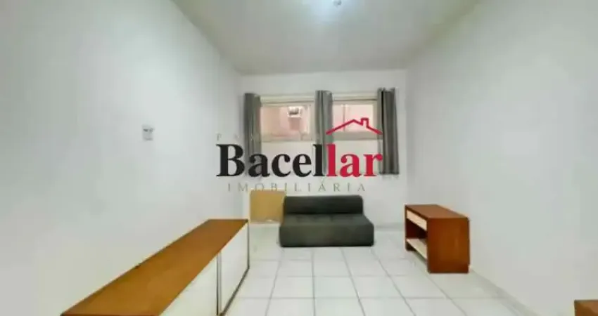 Kitnet / Stúdio à venda na Avenida Atlântica, Copacabana, Rio de Janeiro