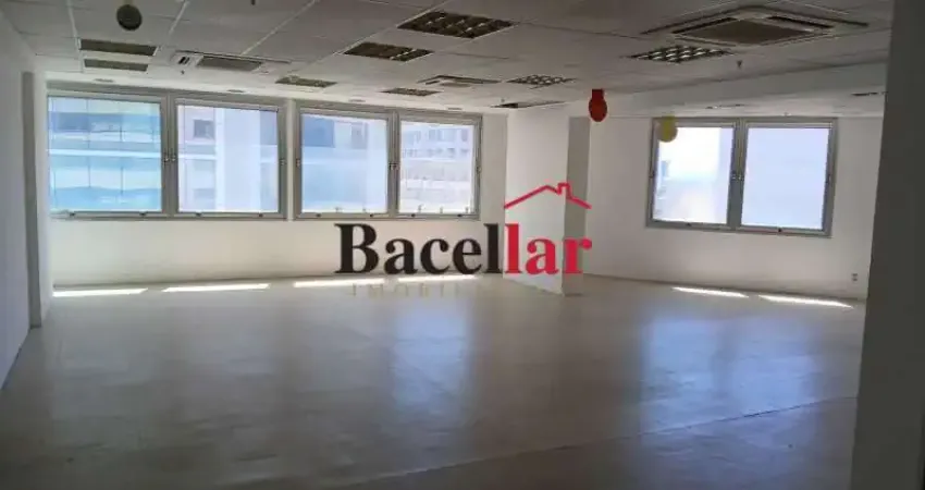 Sala comercial para alugar na Avenida Rio Branco, Centro, Rio de Janeiro