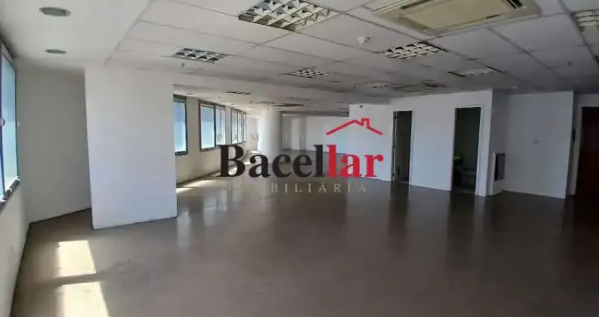 Sala comercial para alugar na Avenida Rio Branco, Centro, Rio de Janeiro