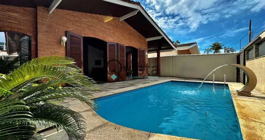 Casa à Venda na Enseada no Guarujá | Qvista inteligência imobiliário
