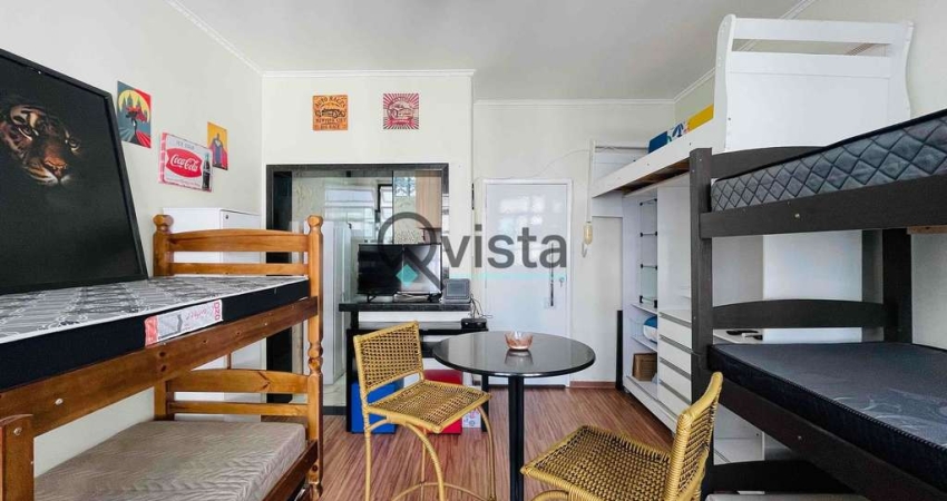 Kitnet 1 Quadra do mar, 1 Dormitório à Venda na Pitangueiras no Guarujá | QVista Inteligência Imobi