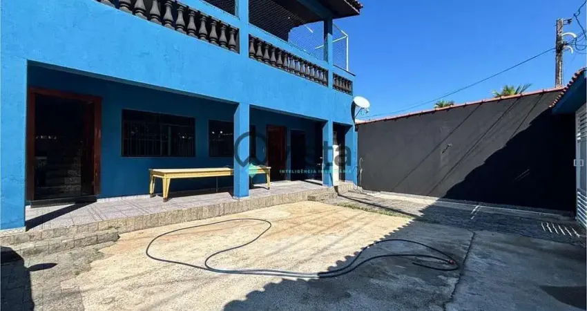 Casa à venda no Guaiúba no Guarujá, SP | QVista Inteligência Imobiliária Guarujá