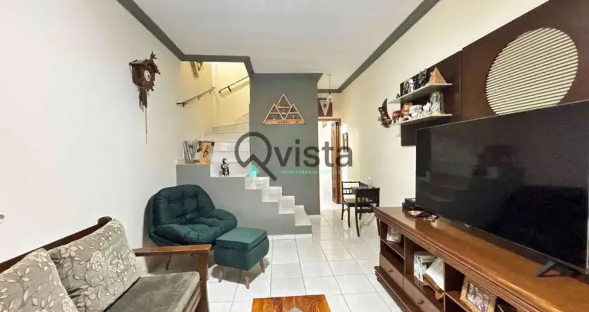 Sobrado à venda nas Astúrias no Guarujá, SP | QVista Inteligência Imobiliária Guarujá