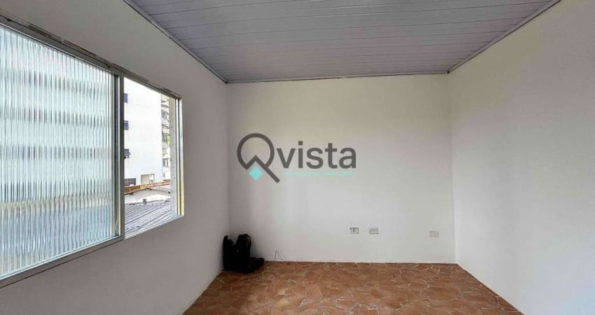 Casa para locação Anual na Astúrias no Guarujá, SP | Qvista inteligência imobiliário