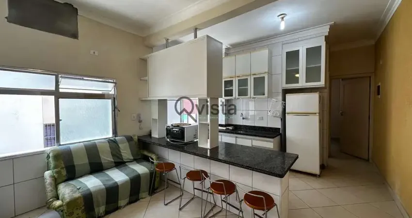 Apartamento apenas 50m da praia à Venda na Enseada no Guarujá | QVista Inteligência Imobiliária Gua