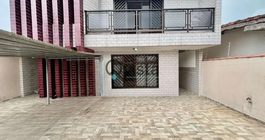 Casa com 3 quartos à venda na Rua José Ferreira Canaes, 15, Vila Santo Antônio, Guarujá