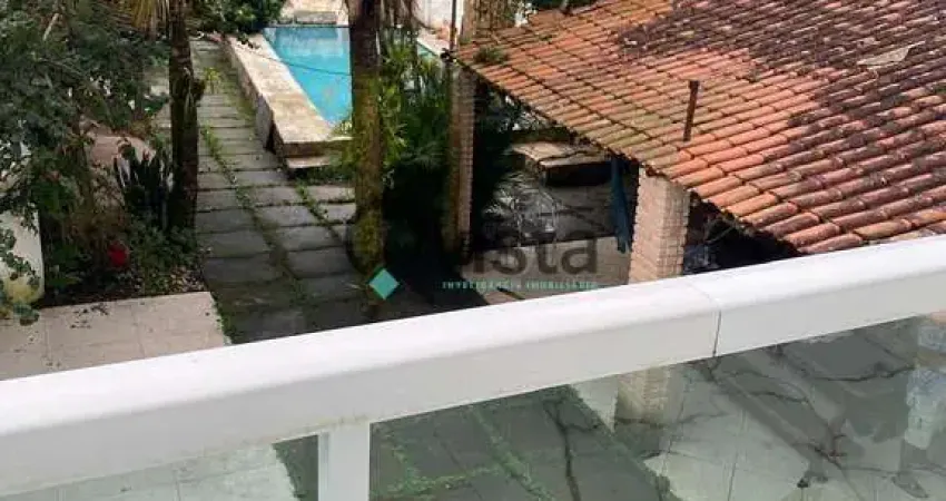 Casa com 3 quartos para alugar na Avenida Ariovaldo Reis, 1, Jardim Guaiuba, Guarujá