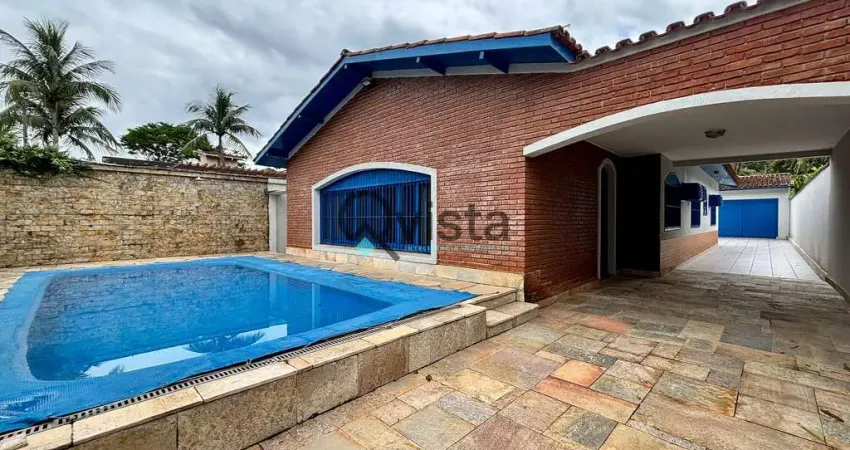 Casa Próximo da Praia à venda no Guaiúba no Guarujá, SP | QVista Inteligência Imobiliária Guarujá