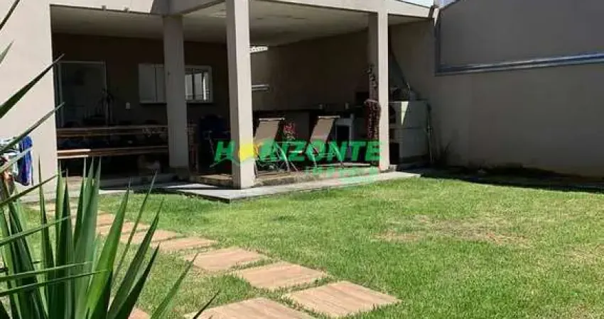 Casa com 4 dormitórios à venda, 230 m² - Urbanova - São José dos Campos/SP