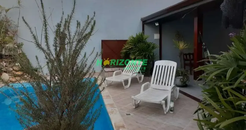 Casa à venda, 270 m² por R$ 2.300.000,00 - Urbanova - São José dos Campos/SP