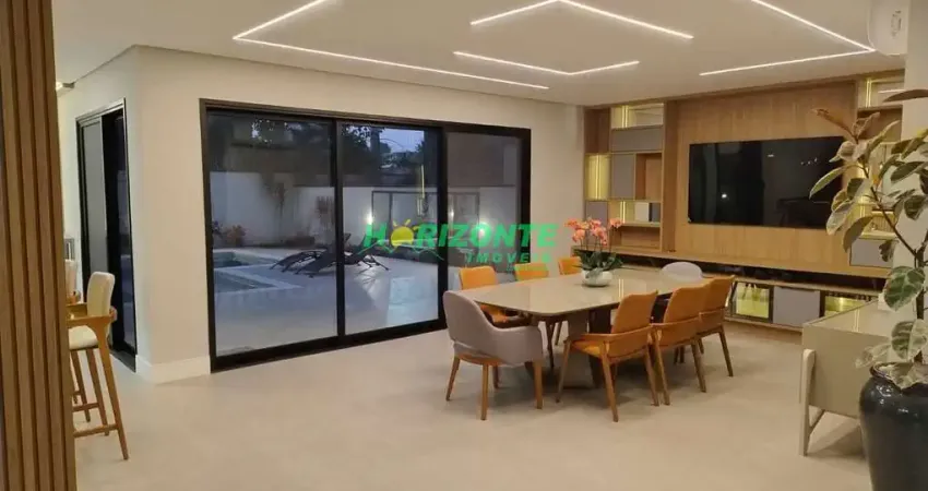 Casa à venda no Condomínio de alto padrão no  Jardim do Golfe   Mobiliado  São José dos Campos SP