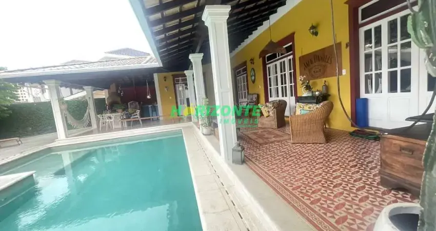 Casa para alugar, 528 m² por R$ 15.864,09/mês - Urbanova - São José dos Campos/SP