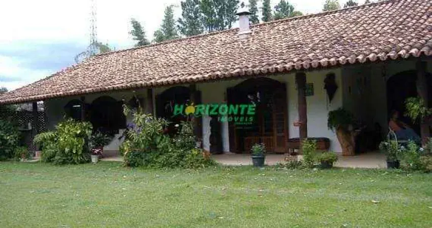 Chácara à venda, 37000 m² por R$ 1.879.000,00 - Chácara Marambaia - Caçapava/SP
