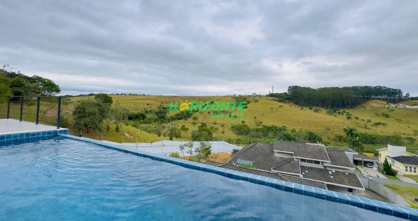 Casa à venda com terreno de 2000m² , 350m² de área construída, com 3 suítes no condomínio Mirante d