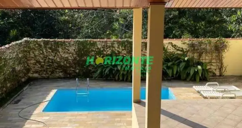 Sobrado para Locação 3 Quartos, 1 Suite, 2 Vagas, 260M², Urbanova, São José dos Campos - SP | Porta