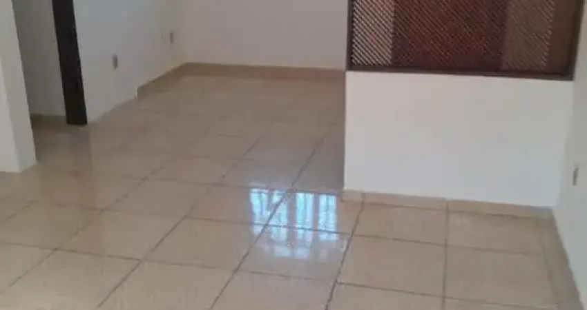 Casa para Venda em São Gonçalo, Centro, 2 dormitórios, 2 suítes, 3 banheiros