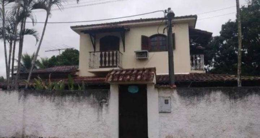 Sítio para Venda em Itaboraí, Manilha, 5 dormitórios, 1 suíte, 3 banheiros, 3 vagas
