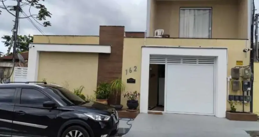 Casa para Venda em Niterói, Santa Barbara, 4 dormitórios, 1 suíte, 3 banheiros, 1 vaga