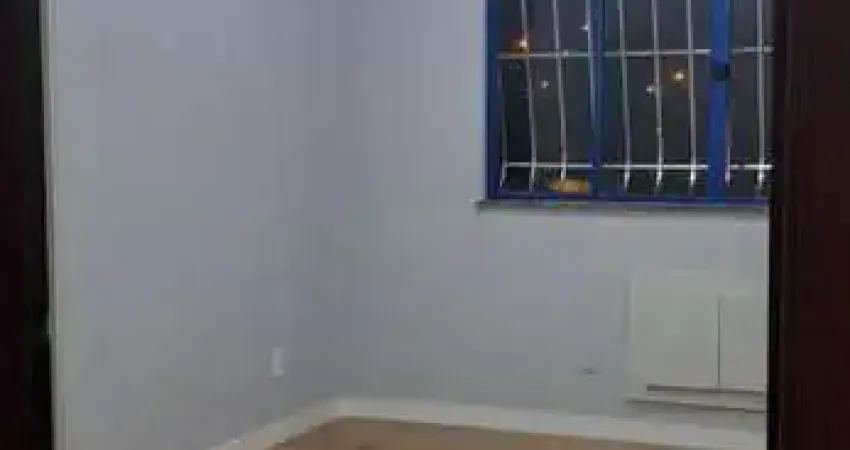 Apartamento para Venda em São Gonçalo, Colubandê, 2 dormitórios, 1 banheiro, 1 vaga