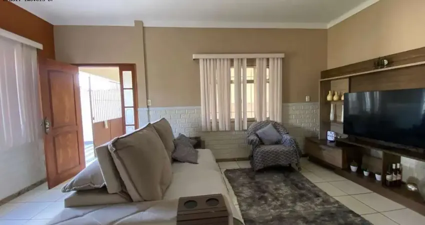 Casa para Venda em São Gonçalo, Galo Branco, 3 dormitórios, 2 banheiros, 2 vagas