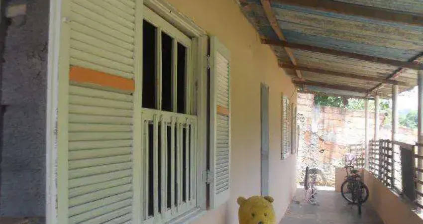 Casa para Venda em Niterói, Maria Paula, 4 dormitórios, 1 banheiro, 1 vaga