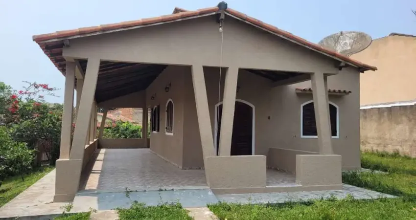 Casa para Venda em São Pedro da Aldeia, Balneário das Conchas, 2 dormitórios, 2 banheiros, 2 vagas