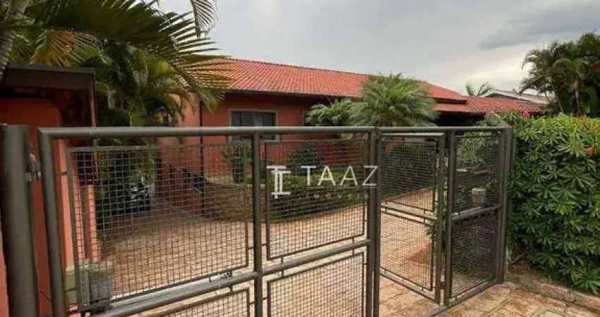Chácara com 5 dormitórios sendo 3 suítes à venda, 2500 m² por R$ 3.300.000,00 - Colinas do Mosteiro de Itaici - Indaiatuba/SP