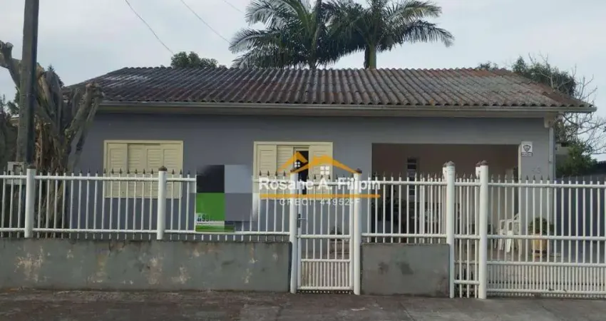 Casa com 3 dormitórios à venda, 180 m² por R$ 430.000,00 - Centro - Balneário Arroio do Silva/SC