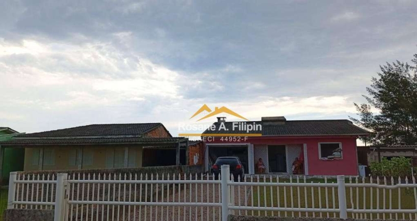 Casa com 2 dormitórios à venda, 68 m² por R$ 300.000,00 - Zona Nova Norte - Balneário Arroio do Silva/SC