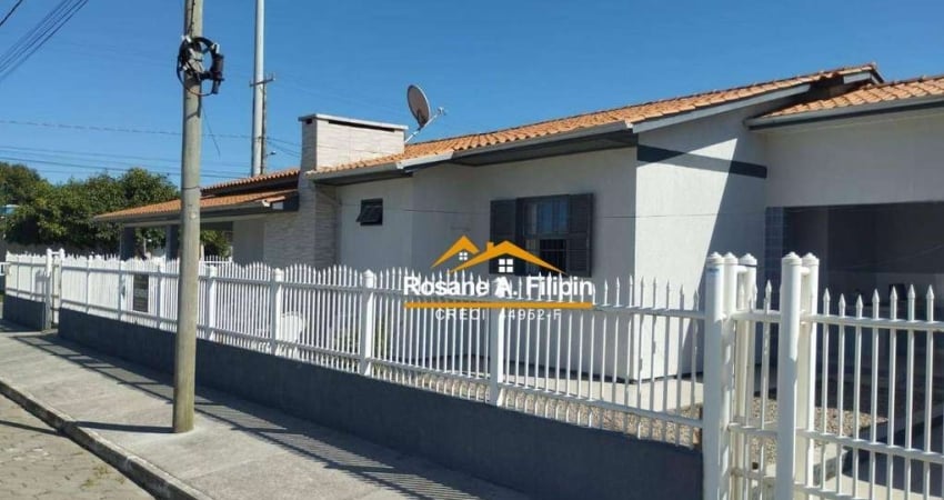 Casa com 4 dormitórios à venda, 200 m² - Centro - Balneário Arroio do Silva/SC
