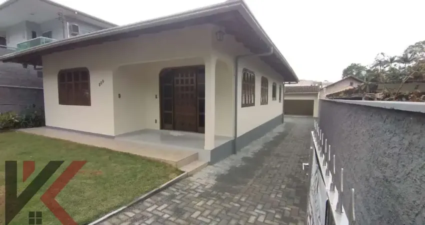 Casa com 4 quartos à venda no Velha, Blumenau
