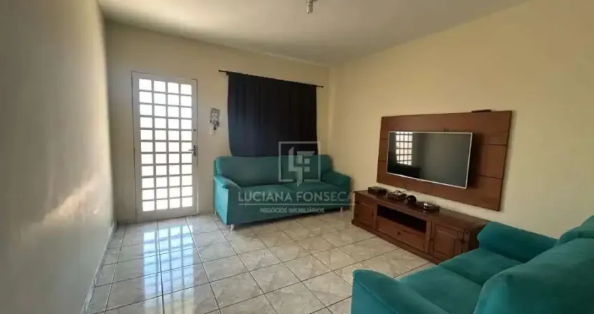 Casa com 3 quartos à venda na Rua Serra dos Parecis, 51, Bandeirantes, Londrina