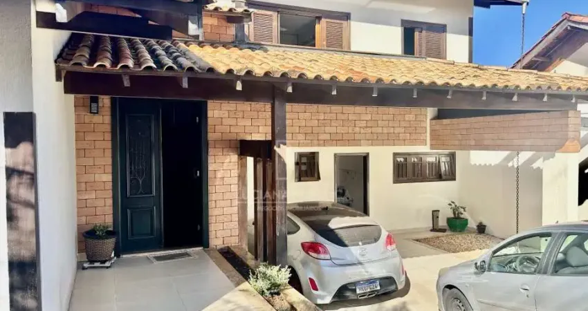 Casa com 4 quartos à venda na Rua João Gilberto Santos, 547, Tucano, Londrina