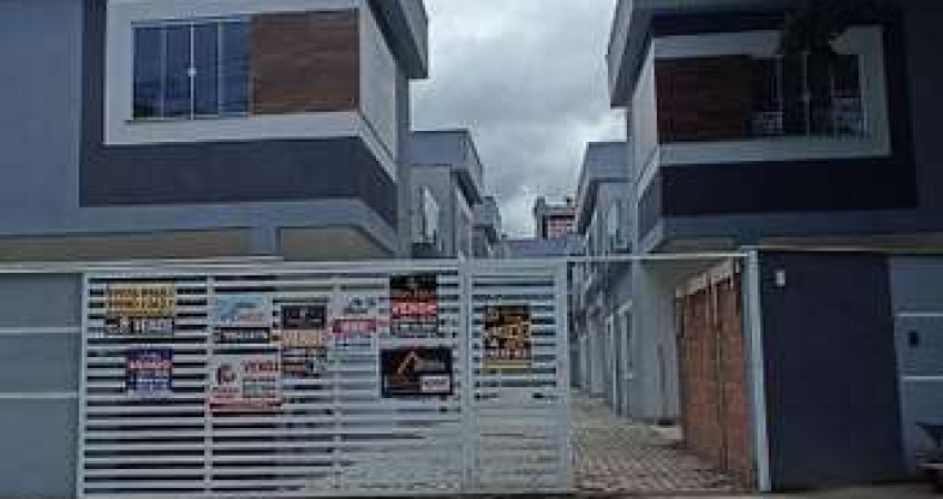 Casa para Venda em Rio das Ostras, Âncora, 2 dormitórios, 1 suíte, 3 banheiros, 1 vaga