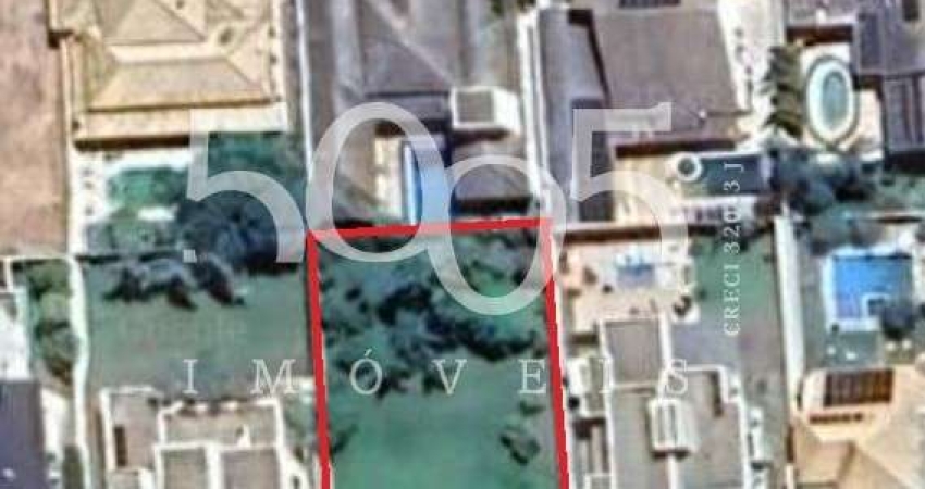 Terreno à venda no Condomínio Santa Mônica de 798m² de área total, excelente localização