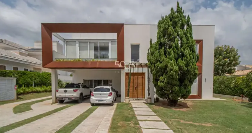 Casa à venda e locação no condomínio Village Castelo, 5 suítes, 600m² de área construída, próximo ao parque da Cacau Show, Cacau Park