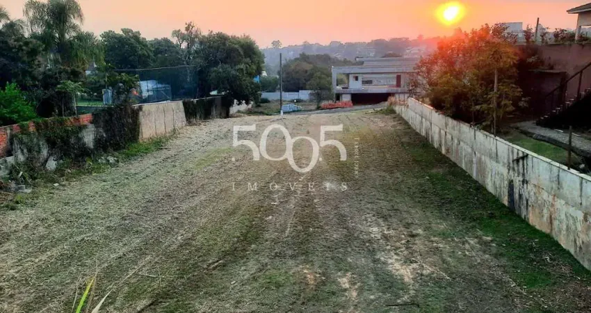 Terreno à venda no Cond. Village Castelo com 1300m²