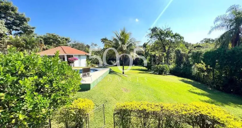 Sobrado à venda no condomínio fazenda vila real com 5 suítes e 3000m² de terreno