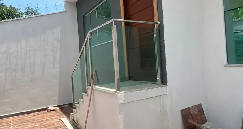 Casa à venda no Bairro Castanheiras II, Governador Valadares - MG