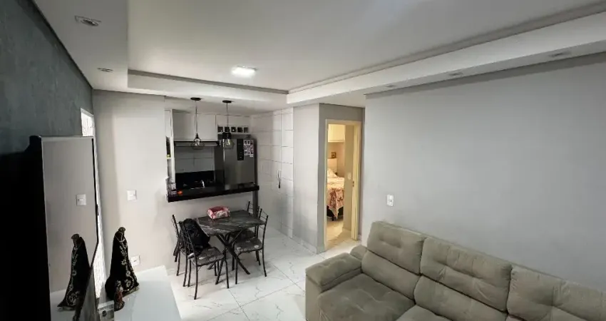 Apartamento à venda no Bairro Castanheiras, Governador Valadares - MG